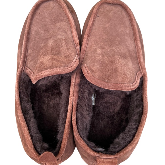 L.L. Bean Other - LL bean slippers Sz 10M
